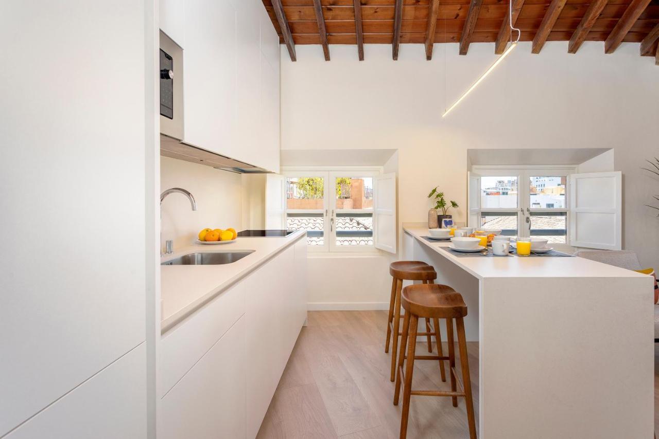 Apartamentos Thyssen Cisneros By Rent Me Málaga Esterno foto