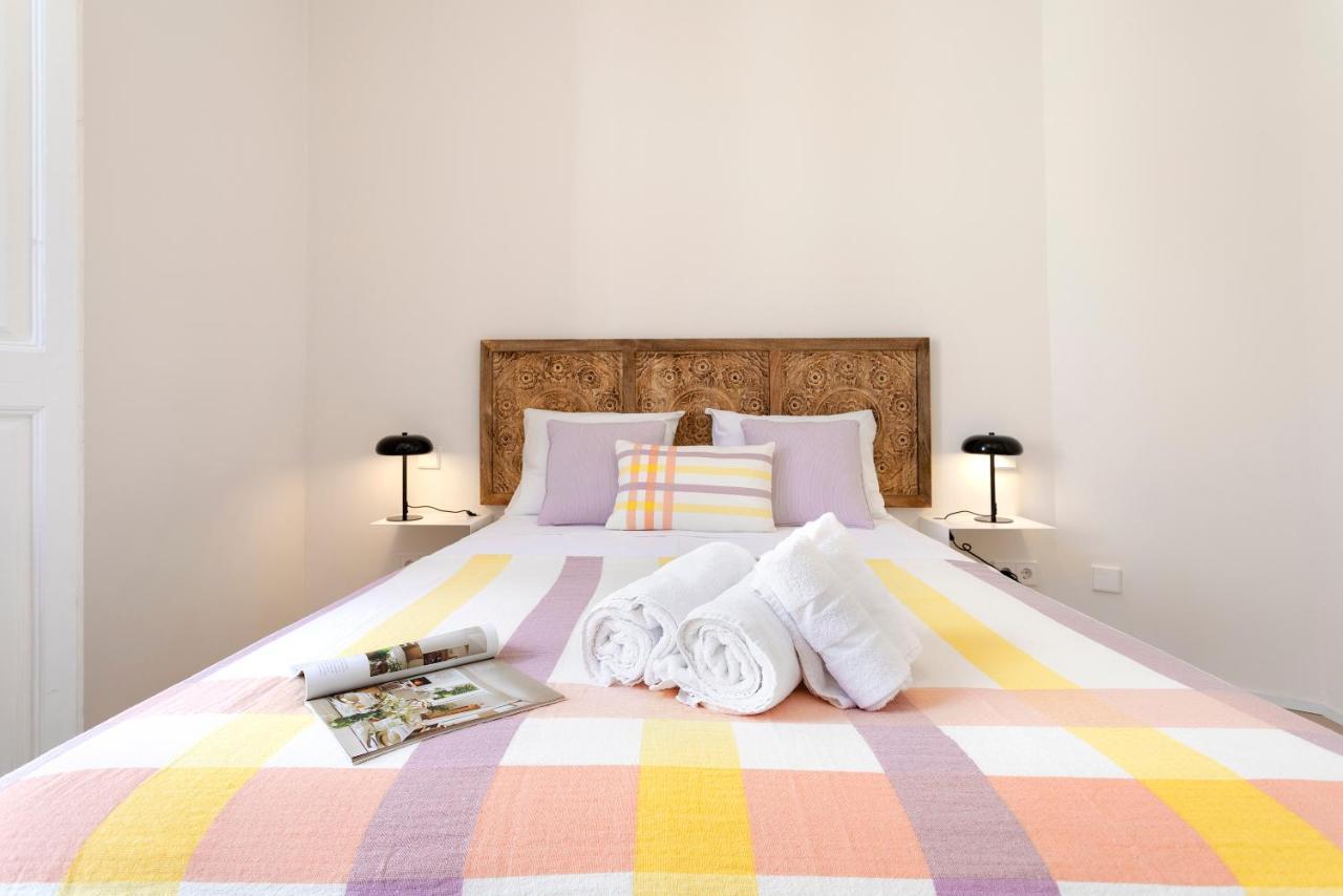 Apartamentos Thyssen Cisneros By Rent Me Málaga Esterno foto
